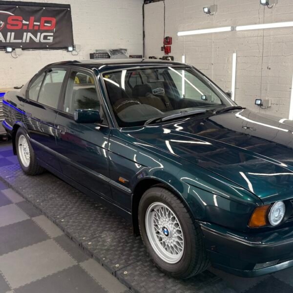 BMW E34 – Multi-Stage Correction & Ceramic