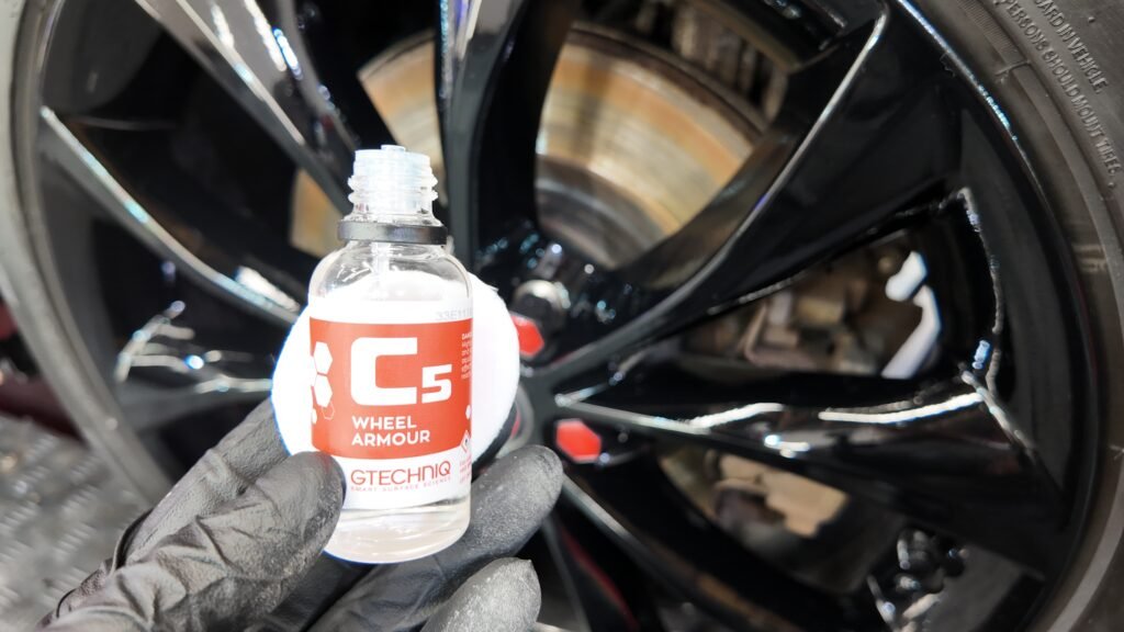 Jaguar XF – Single-Stage Polish & Ceramic