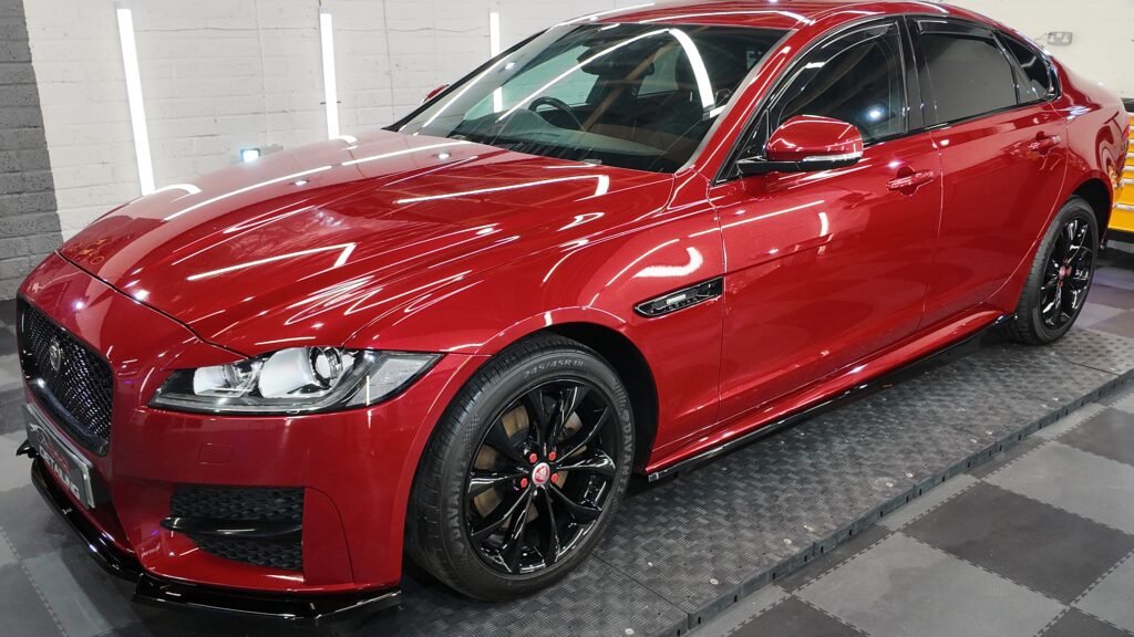 Jaguar XF – Single-Stage Polish & Ceramic