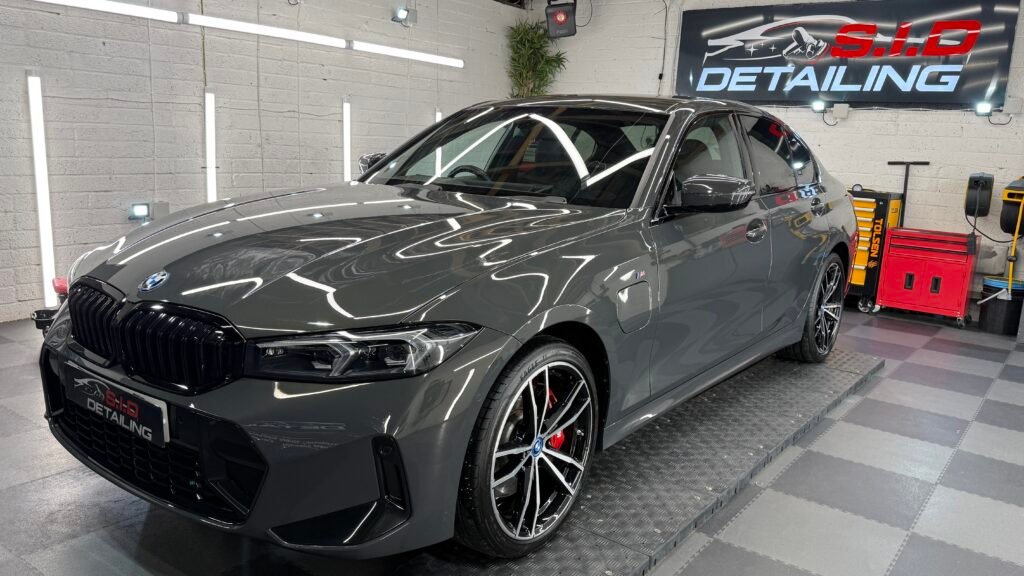 BMW 3 series ( grey ) Ceramic coating sid-detailing.co.uk