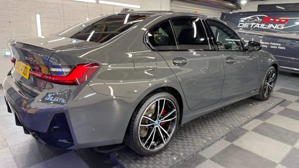 BMW 3 series ( grey ) Ceramic coating sid-detailing.co.uk