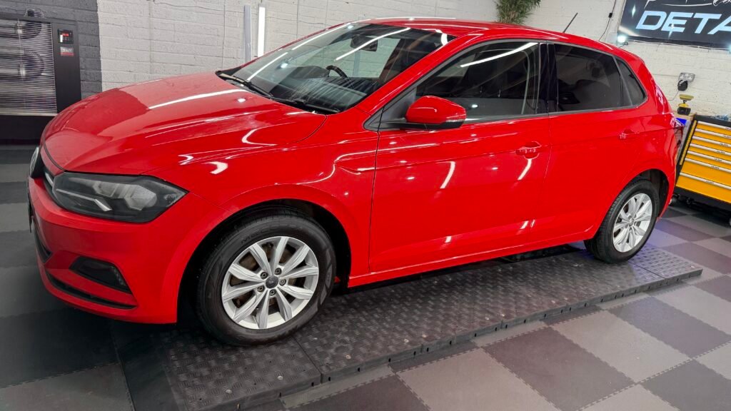 Volkswagen Polo paint correction sid-detailing.co.uk