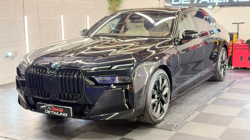 BMW 7 Ceramic coating sid-detailing.co.uk