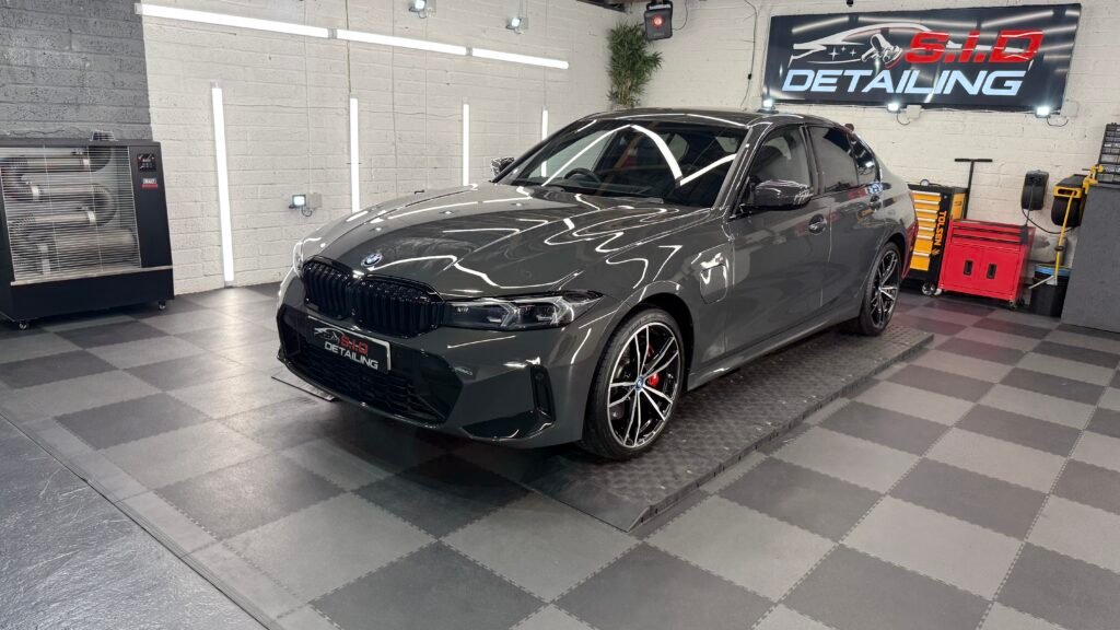 BMW 3 series ( grey ) Ceramic coating sid-detailing.co.uk