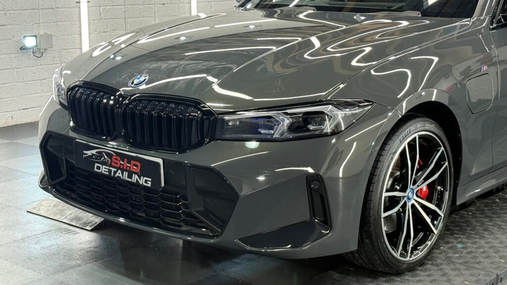 BMW 3 series ( grey ) Ceramic coating sid-detailing.co.uk
