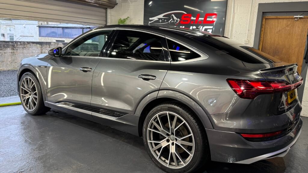 Audi e-tron deep interior cleaning sid-detailing.co.uk