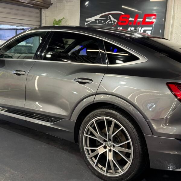 Audi e-tron deep interior cleaning sid-detailing.co.uk